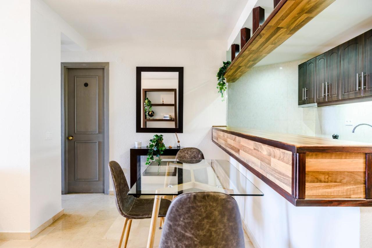 Estepona Marina With Sea Views, Pool And Parking Luaran gambar