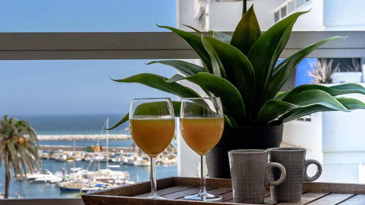 Estepona Marina With Sea Views, Pool And Parking Luaran gambar